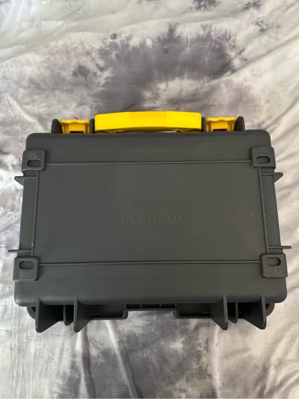 Invicta Black & Yellow Protective Watch Case FIRM PRICE.